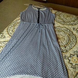 Sleeveless Hi-Lo dress