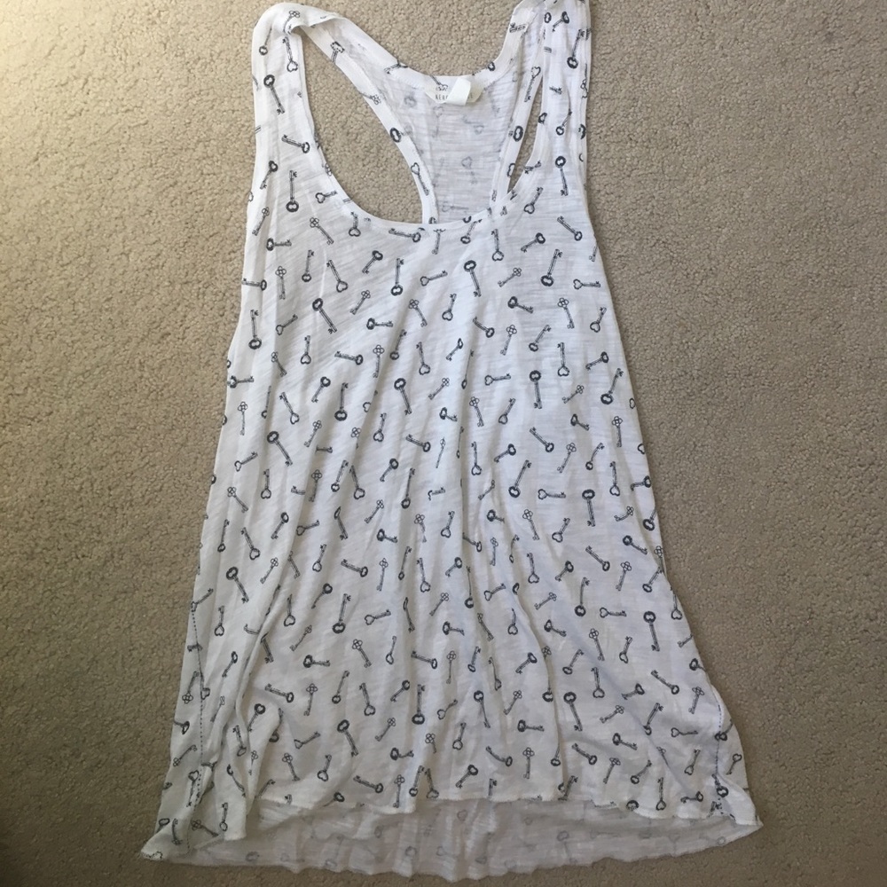 cute Aeropostale white tank top - size XS
