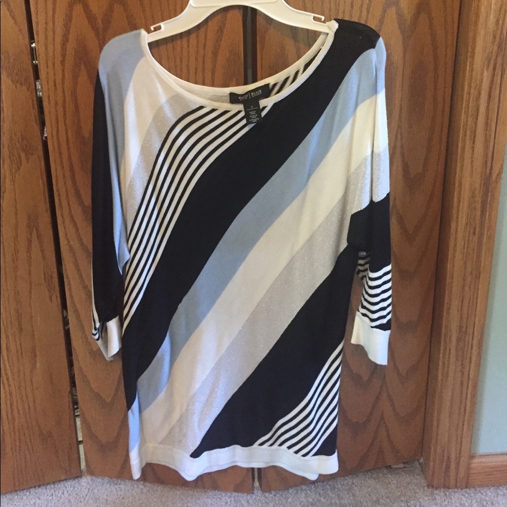 WHBM beautiful light weight sweater!