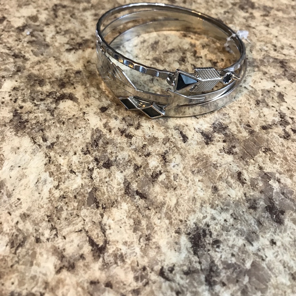 Arrow Bracelet set