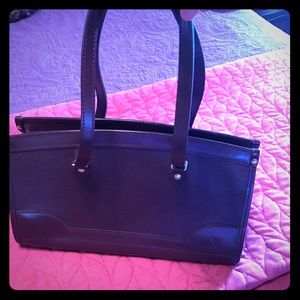 Authentic Louis Vuitton purse.