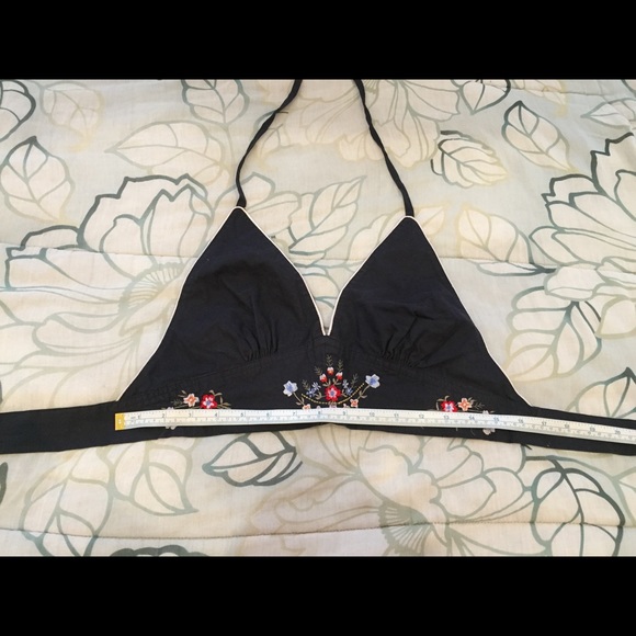 Bohemian Passport Crop Top - Picture 5 of 8