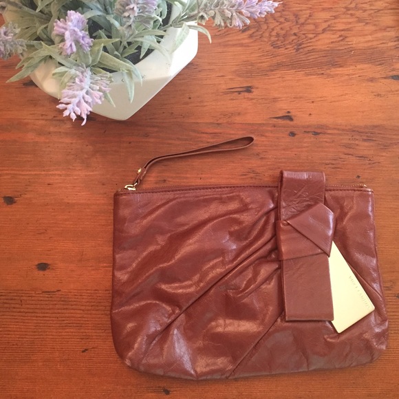Vince Camuto leather clutch - Picture 2 of 6