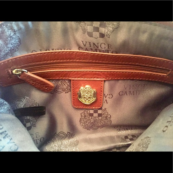 Vince Camuto leather clutch - Picture 6 of 6