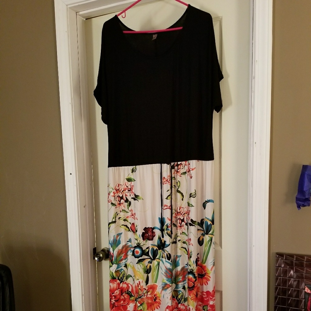 Maxi dress