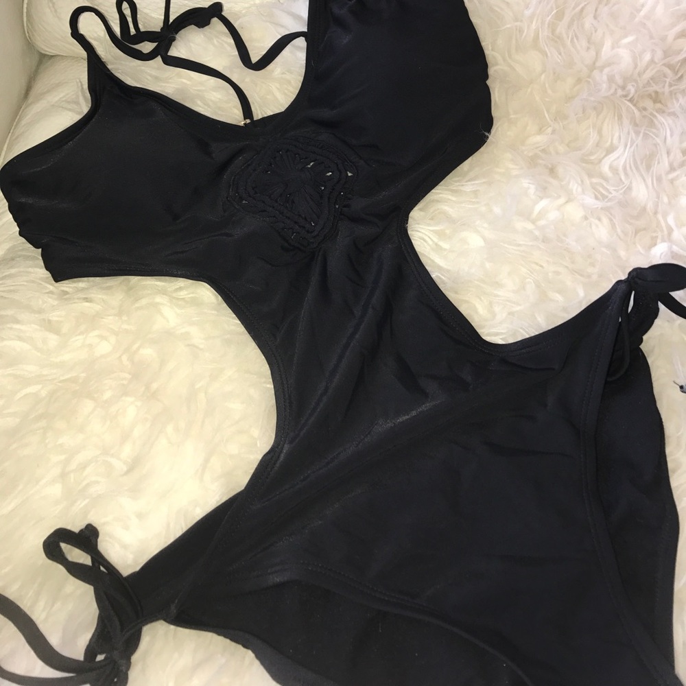 Black Monokini