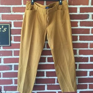 Old Navy Pixie Pants Size 16
