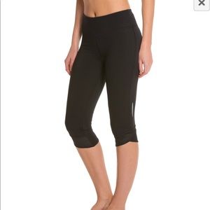 Under Armour Fly-By Compression Capri