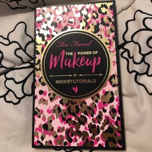 Too Faced Power of Makeup