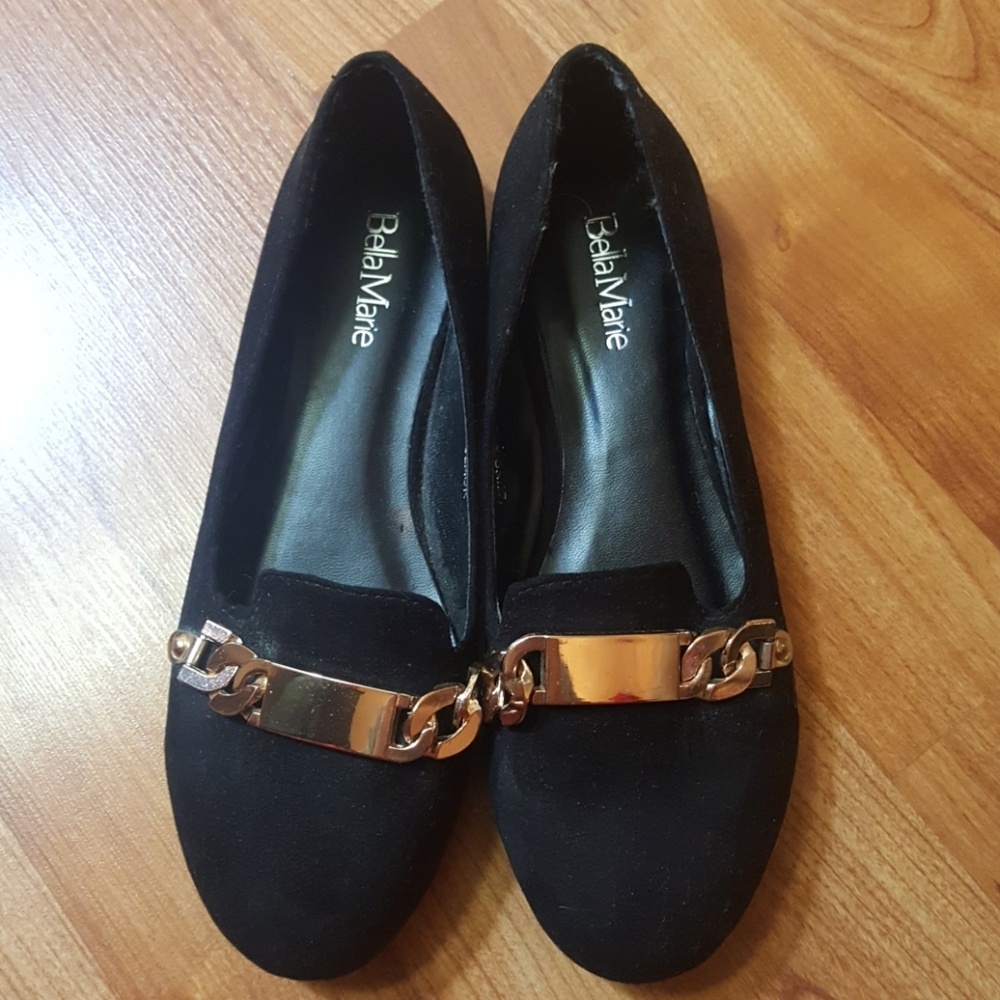 *NEVER WORN* Bella Marie flats