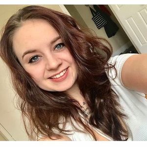 Meet your Posher, Ari