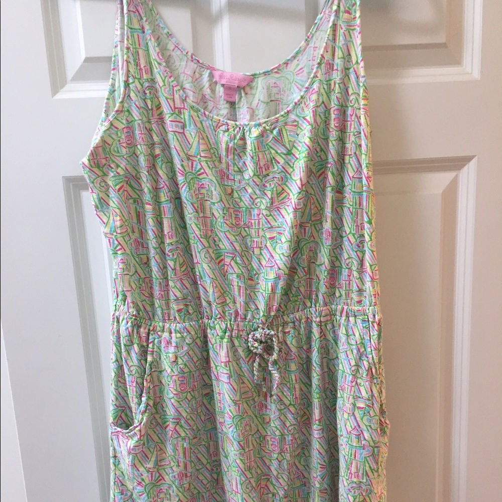 Lilly Pulitzer Dress with pockets 🎀