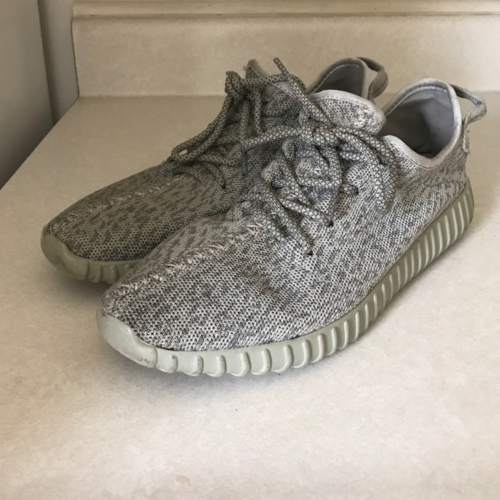 Yeezy 350 Boost Moonrocks