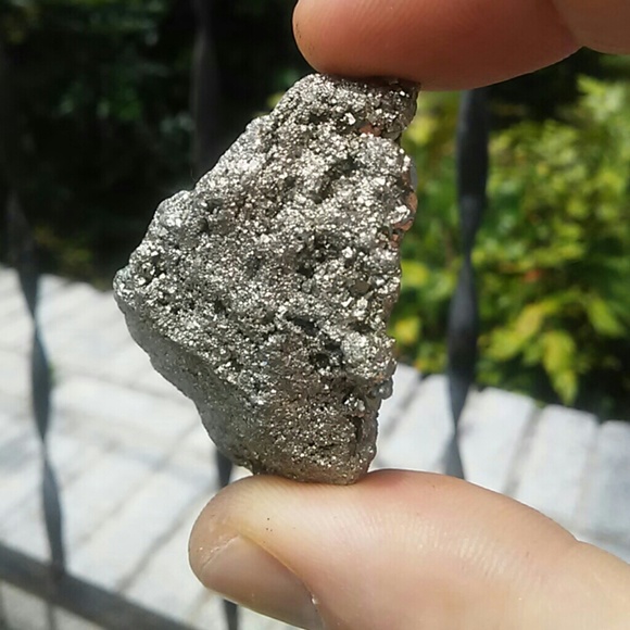 Raw Pyrite Chunks, Healing Stones - Picture 3 of 3