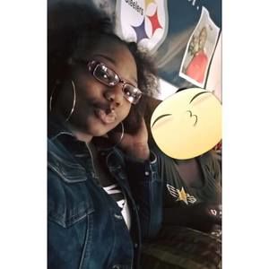 Meet your Posher, Kyla