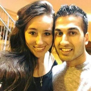 Meet your Posher, Abby