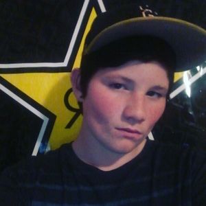 Meet your Posher, Dakota