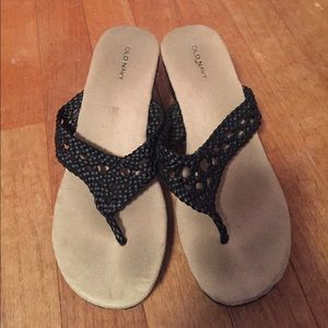 Old Navy Black Sandal Wedge
