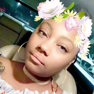 Meet your Posher, Mallory