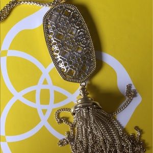 Gold and silver Kendra Scott Benning necklace