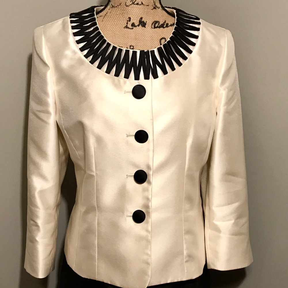 KASPER Gold Label 2-Pc Skirt/4-button Jacket Sz 10