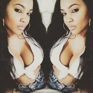 Meet your Posher, Carla