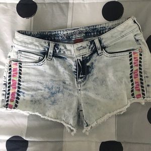 Acid wash embroidered shorts