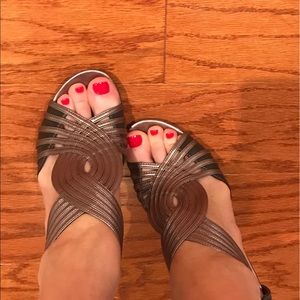 BNIB Franco Sarto Supper Open Toe Zip Back Size 8