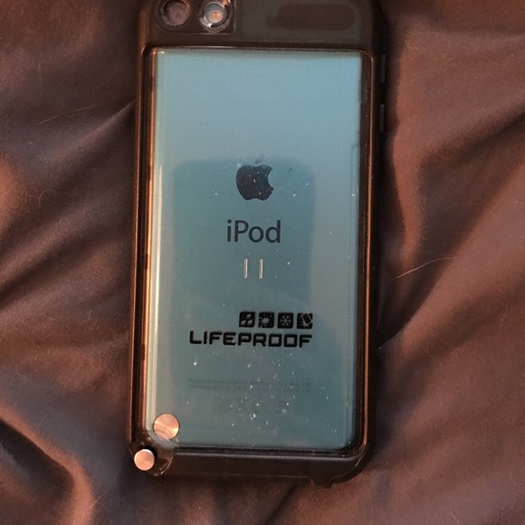 iPod color - Picture 2 of 2