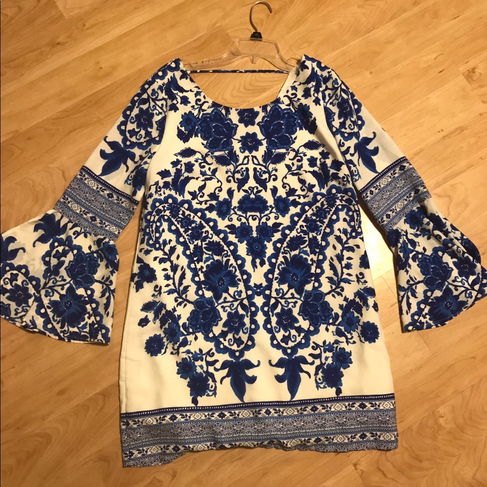 Royal blue and white long sleeve dress