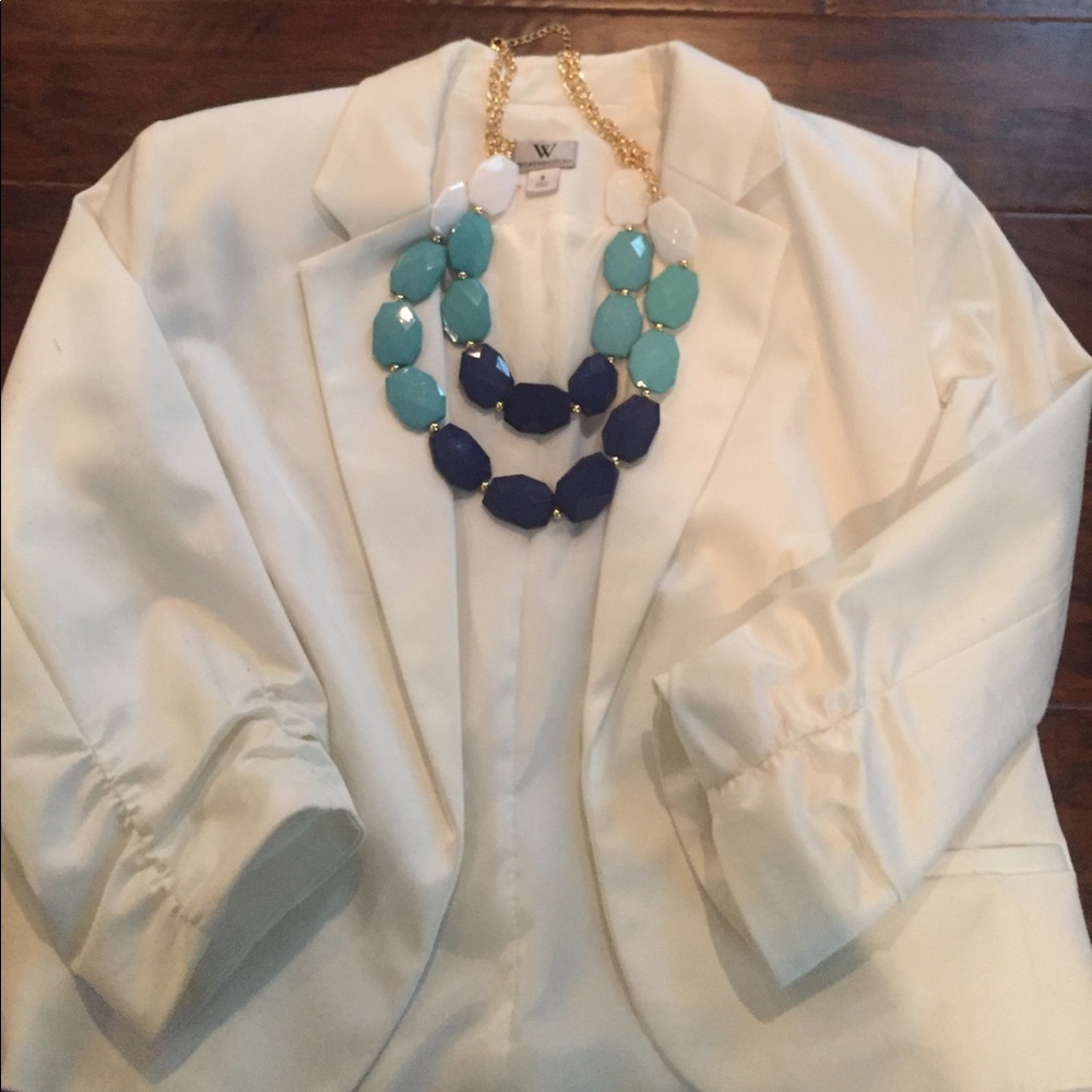 Adorable white blazer