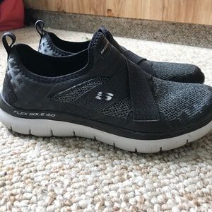 Sketchers Air Cooled Memory Foam slip-on sneakers