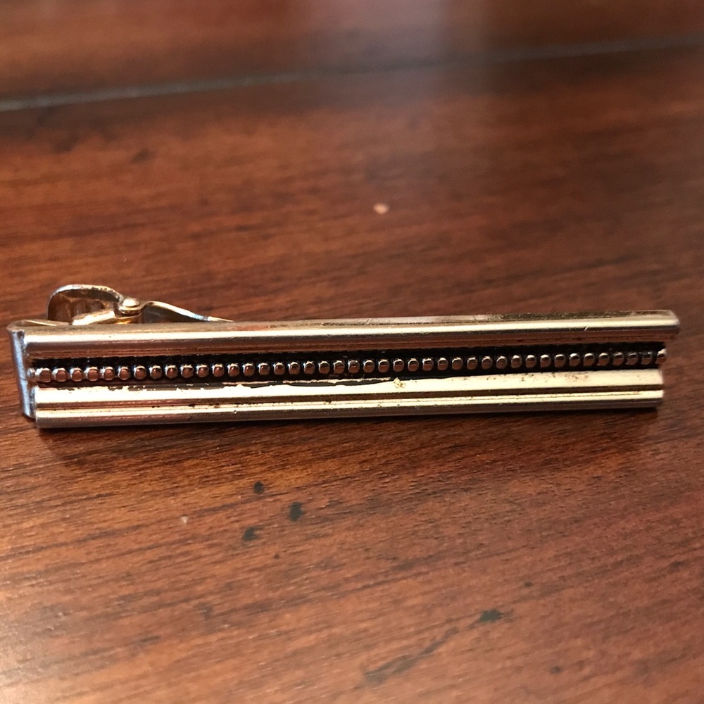 Gold Tone Vintage Tie Clip
