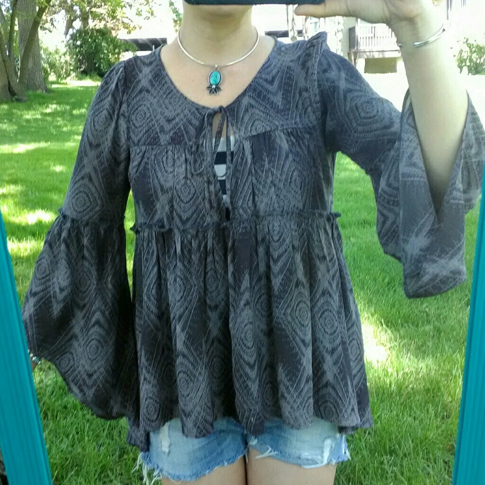 Free People Flowy Bell-Sleeved Boho Top - Picture 1 of 4