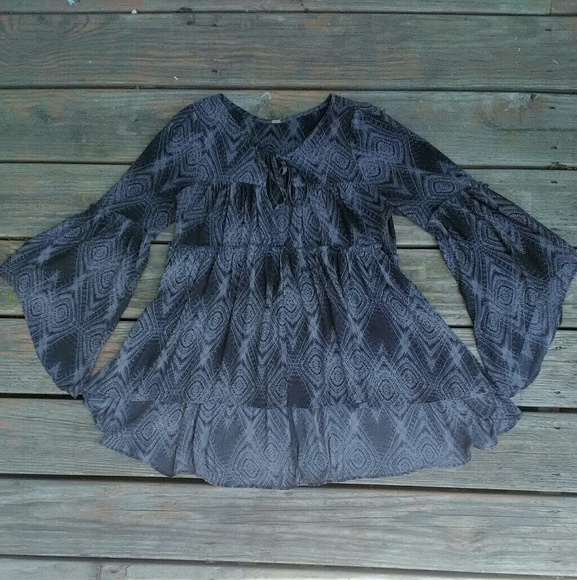 Free People Flowy Bell-Sleeved Boho Top - Picture 2 of 4