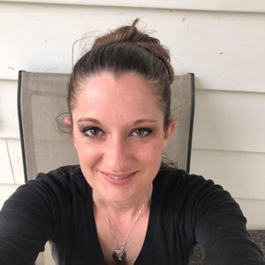 Meet your Posher, Stacy