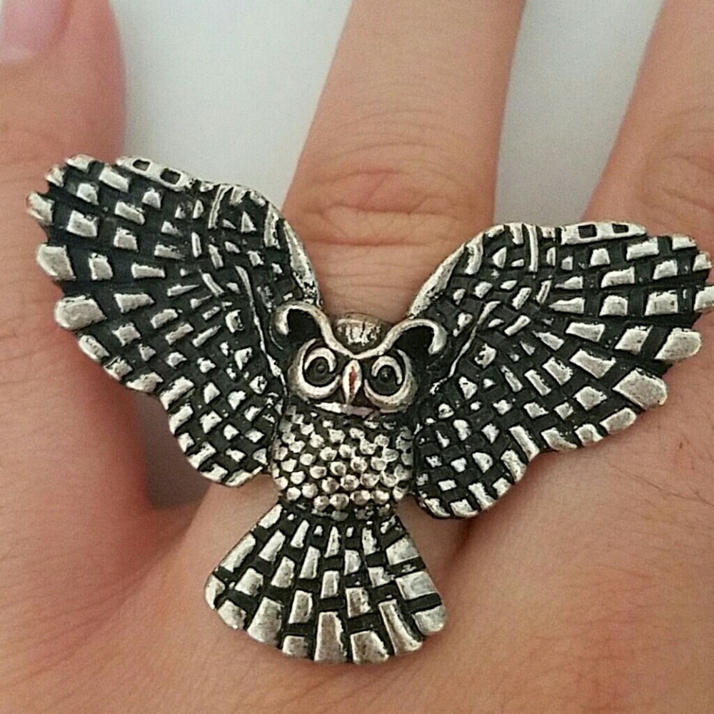 Silver Owl Stretch Ring Size 7