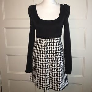 Houndstooth Long Sleeved Dress