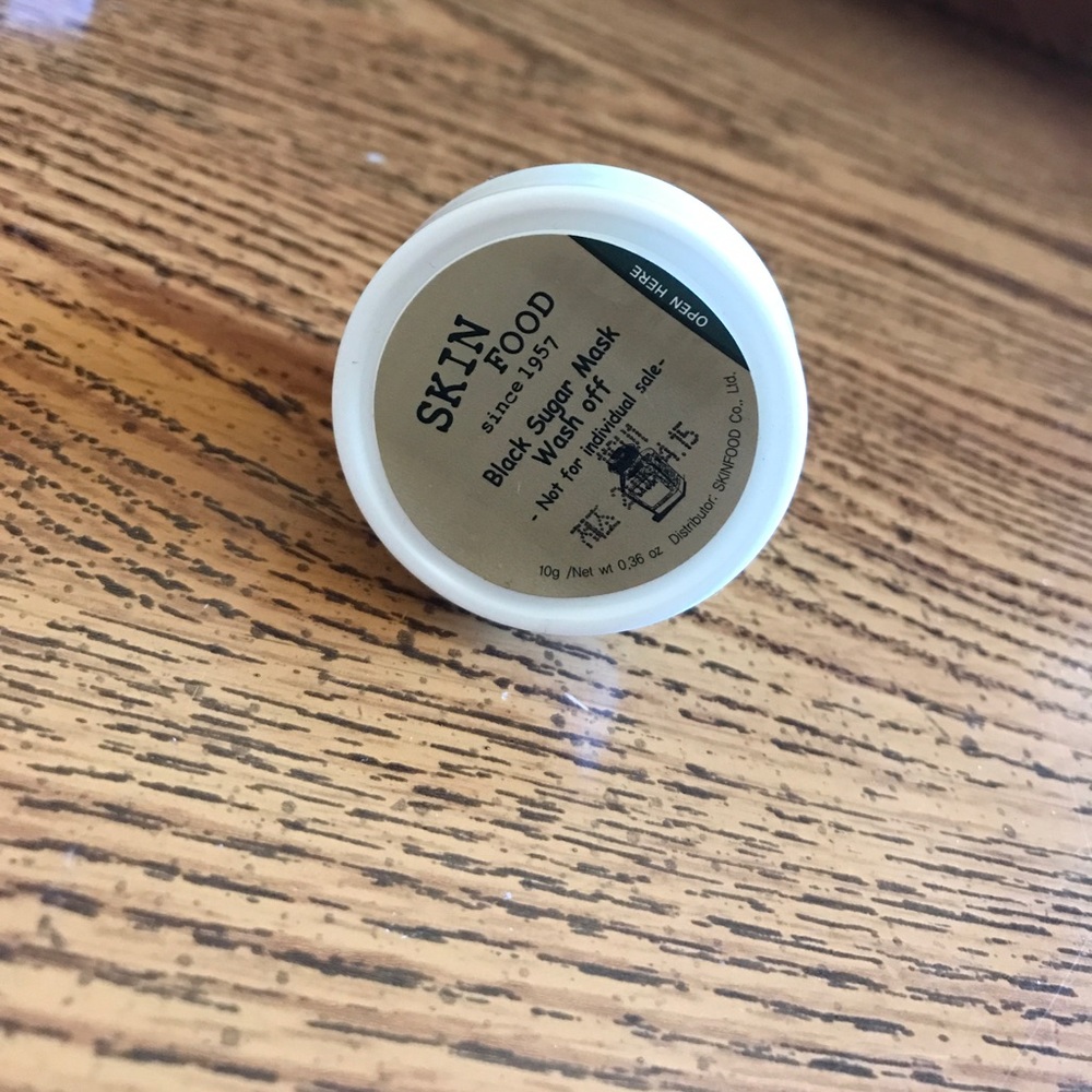 Skin Food - Black sugar mask