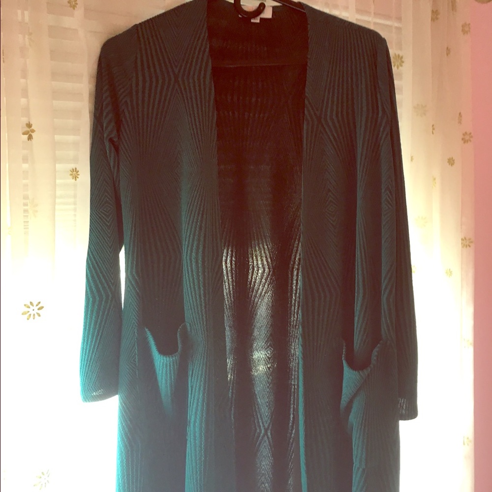 Lularoe turquoise sarah w black diamonds