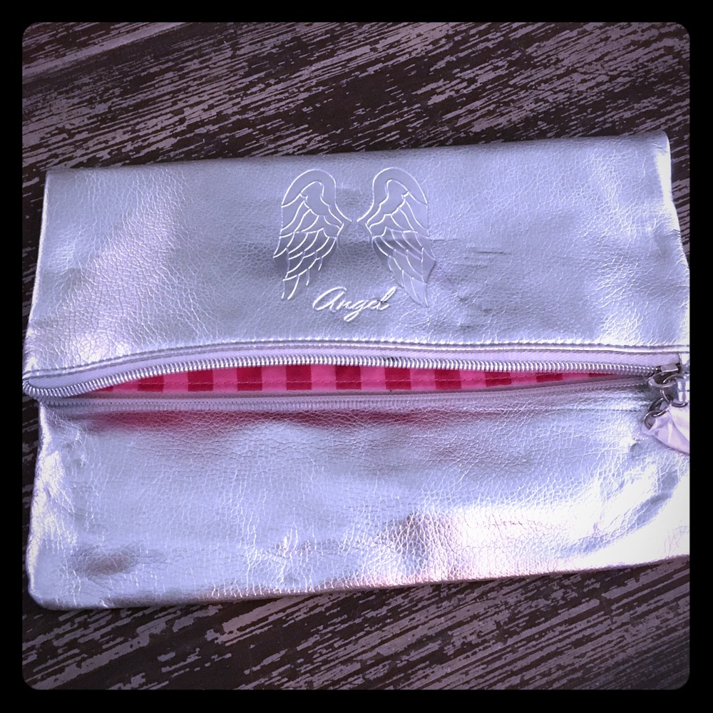 New VS fold over clutch