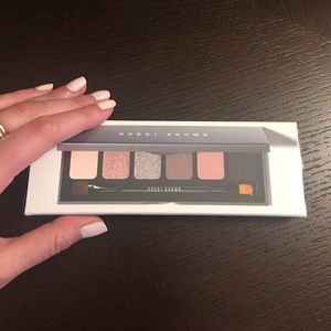 BOBBI BROWN Instant Pretty Eye Palette Eye Shadows