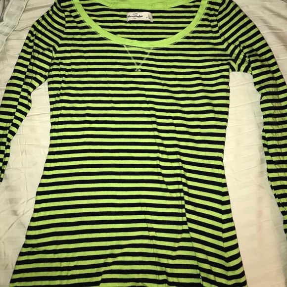 Abercrombie long sleeve t - Picture 1 of 2