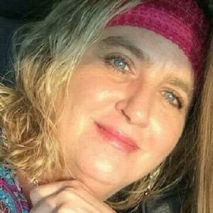 Meet your Posher, Toni