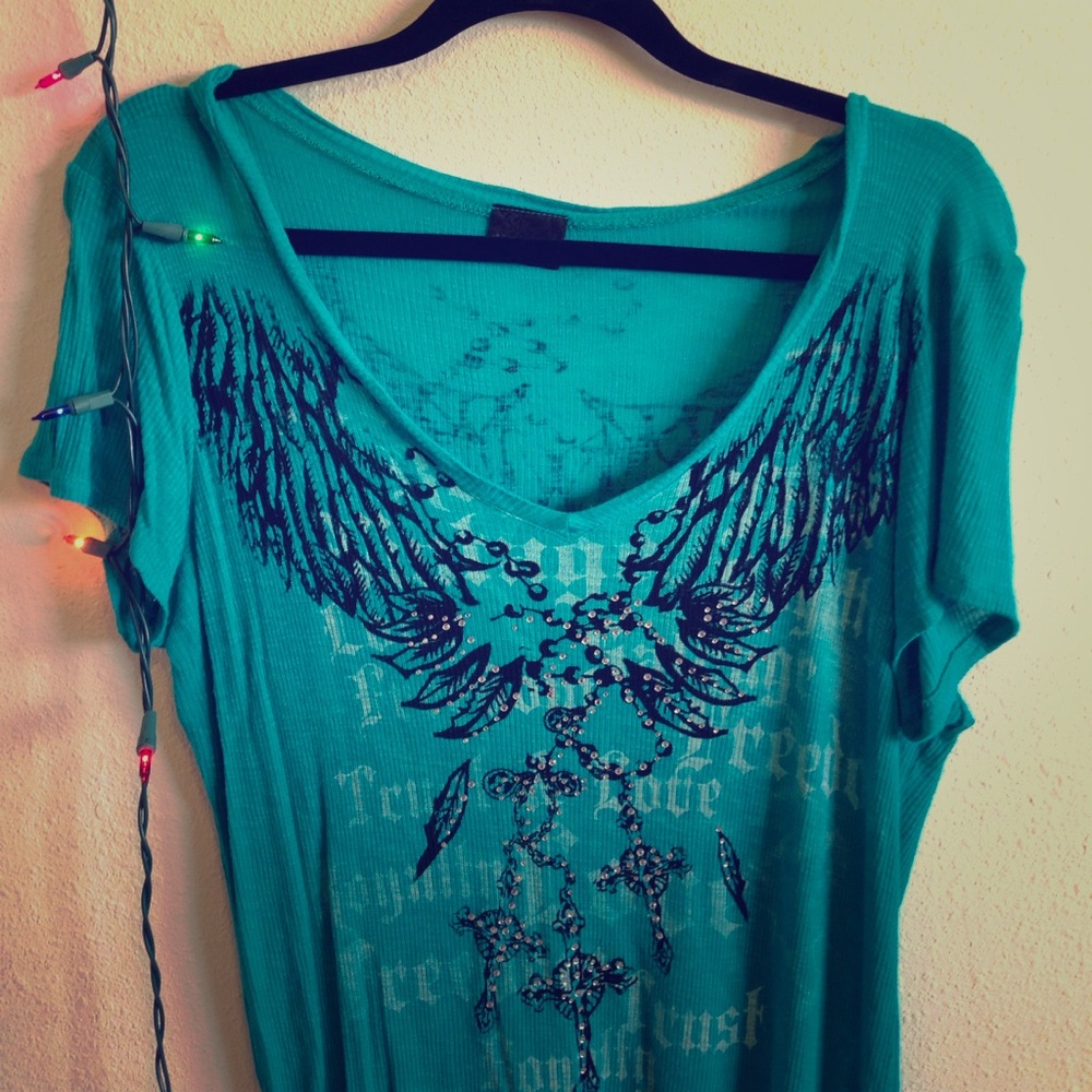 Bejeweled Angel Wing Tee ✨