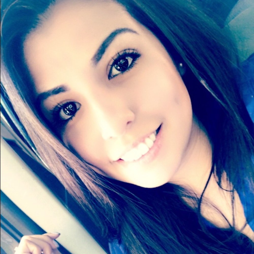 Meet your Posher, Katia