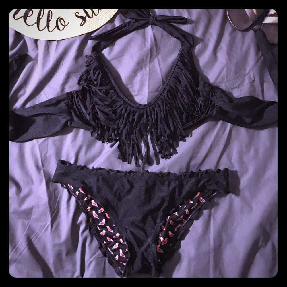 Raisins fringe bikini top D & ruched bottoms large