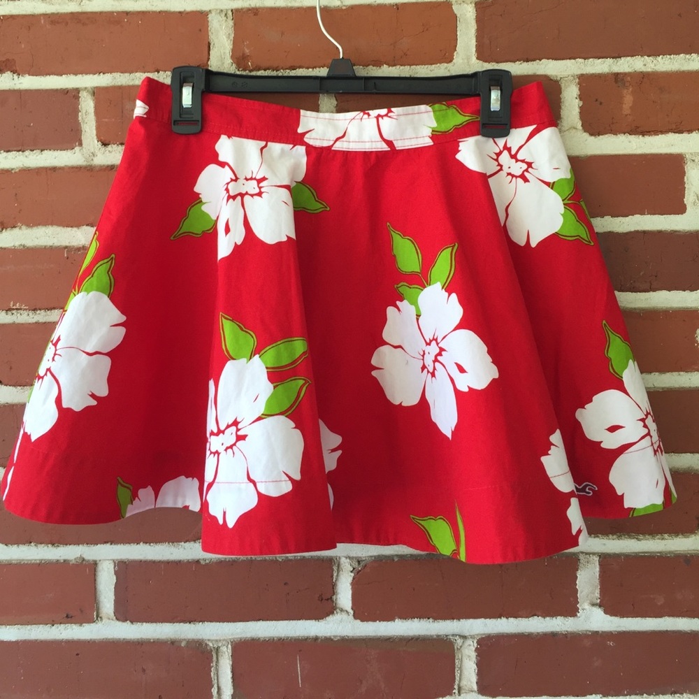 Floral Hollister Skirt Size Large