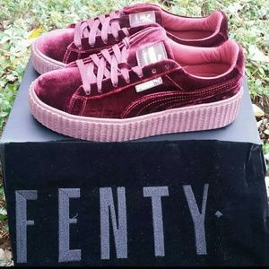 RIHANNA X PUMA FENTY " RED VELVET " SIZE 9.5