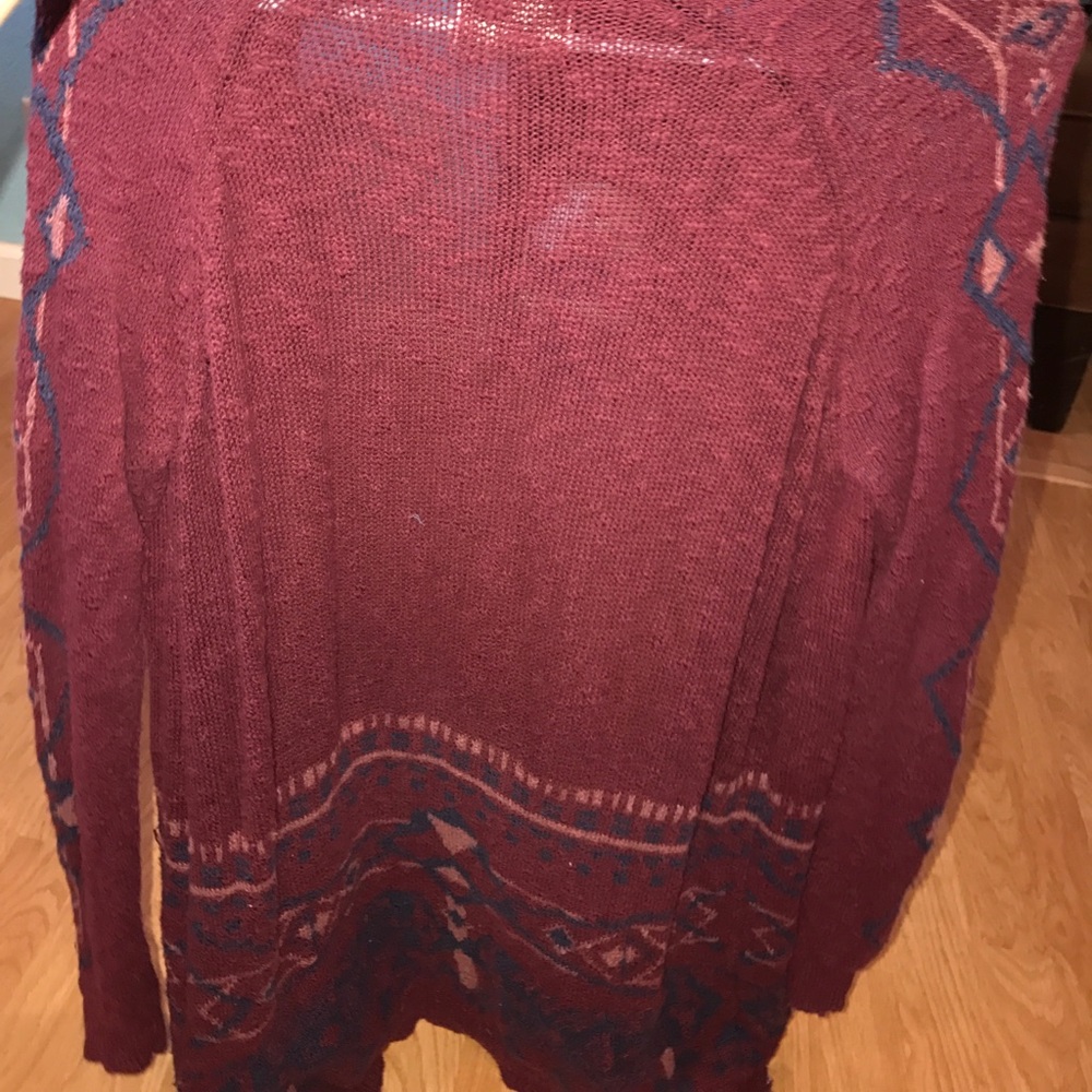 sweater - Picture 2 of 3
